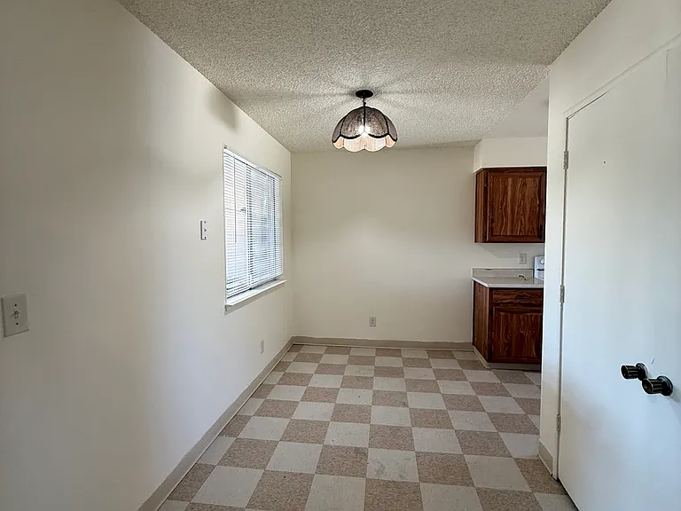 398 Alemar Way #4 — Photo 10
