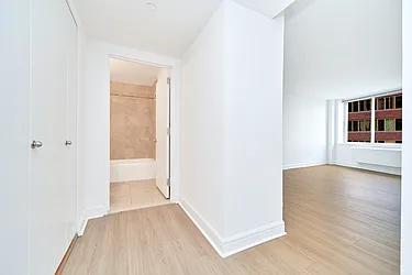 Rented by Living New York