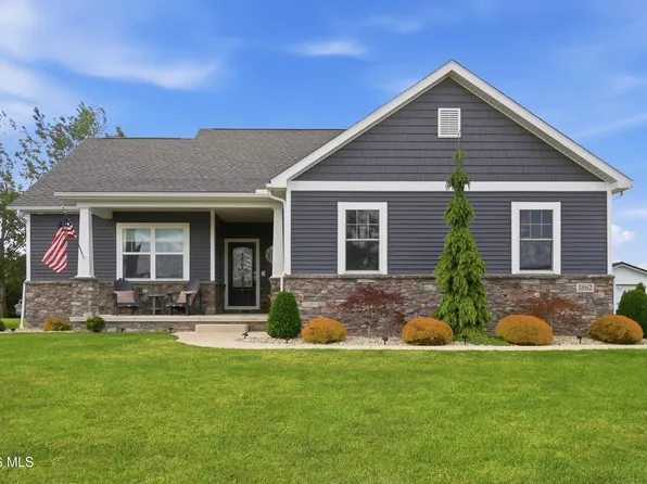 1862 S Marblewood Dr, Marblehead, OH 43440