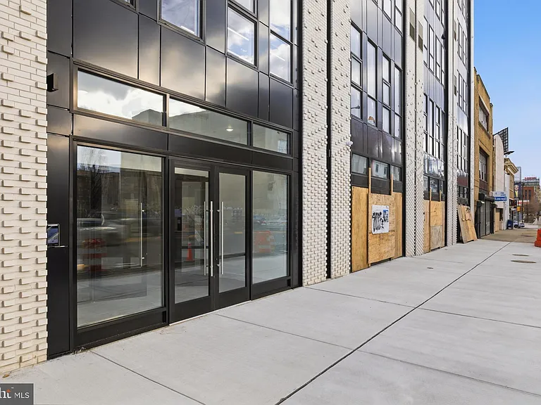 915 N Broad St #601 — Photo 23