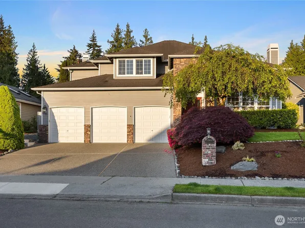 17905 W Country Club Drive, Arlington, WA 98223