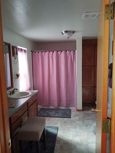 1729 S 68th Ave, Yakima, WA, 98908
