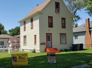 403 2nd St NE, Watertown, SD 57201