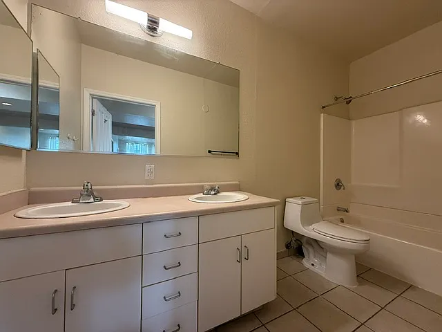 2615 Telegraph Ave — Photo 9