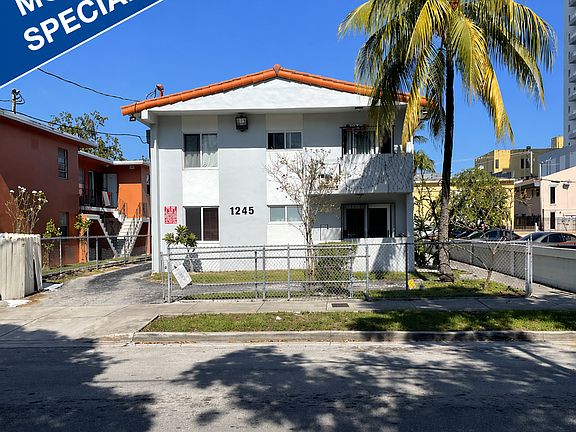 3rd image of 1245 SW 5th St APT 4