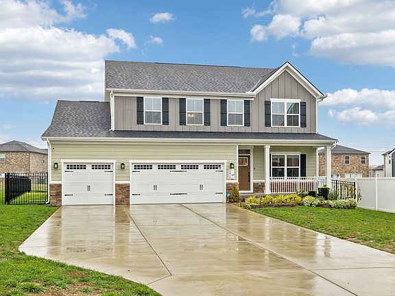 3rd image of 1205 Westbourne Dr