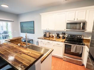 183 Timberbrook Ln, Dundee, MI 48131