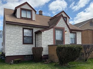1915 Hyde Park Blvd, Niagara Falls, NY 14305