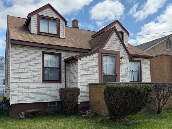 1915 Hyde Park Blvd, Niagara Falls, NY 14305