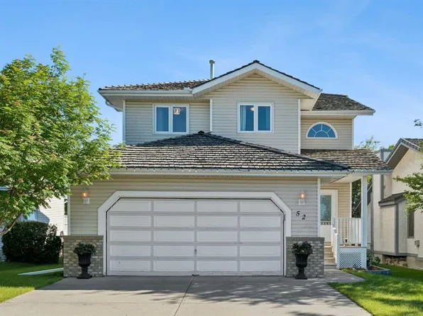 52 W Edge Rd, Cochrane, AB T4C 1L1