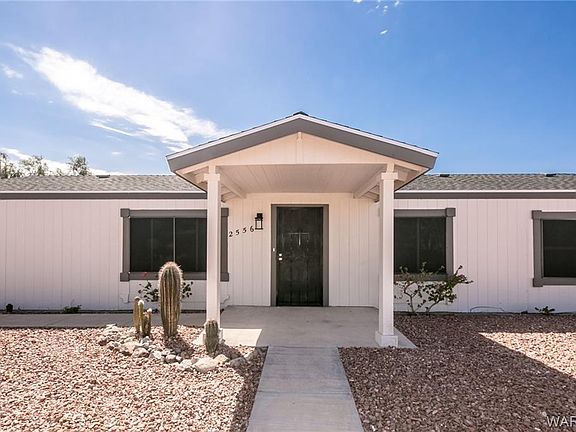 4th image of 2556 E Jared Dr