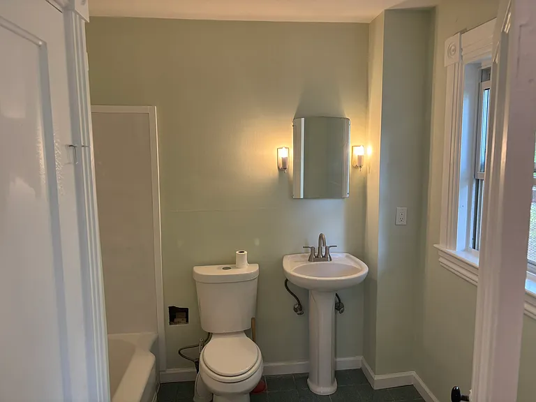 67 Boynton St #1 — Photo 7