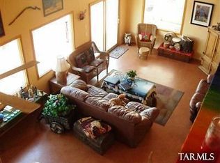 200 E Pastime Rd, Tucson, AZ 85705