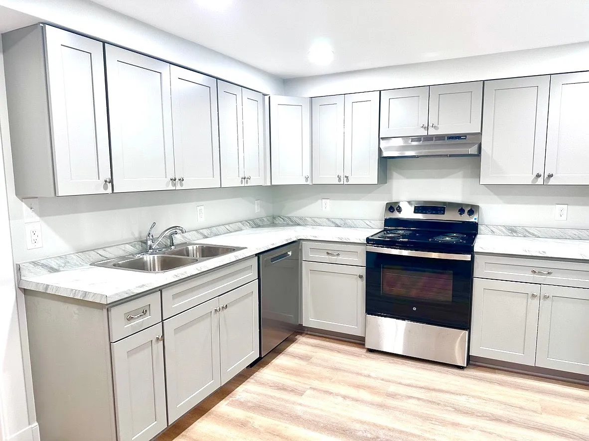 405 Elliott Avenue - Unit B - B — Photo 1