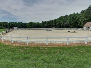 425 John Etheridge Rd, Chesapeake, VA 23322