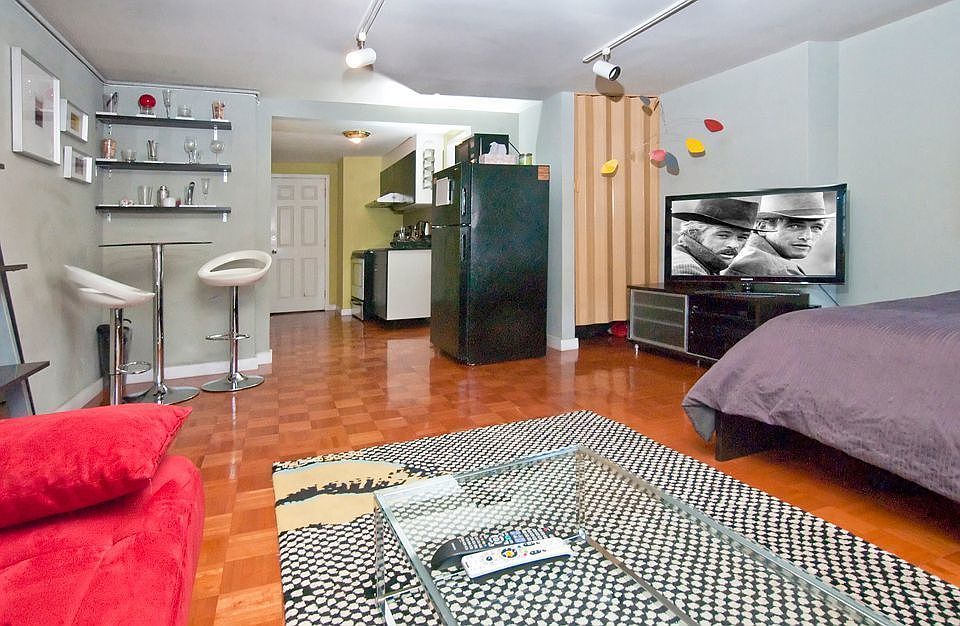 1st image of 111 South St APT 3