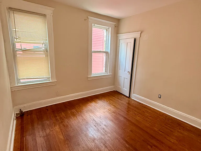 349 Highland Ave #2 — Photo 8
