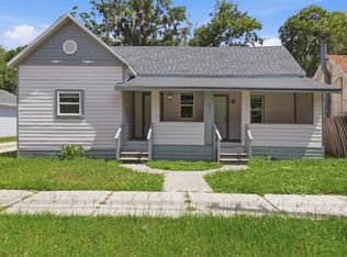 20707 Walnut St, Dunnellon, FL 34431