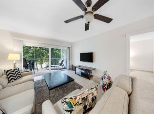 3050 N Palm Aire Dr APT 307, Pompano Beach, FL 33069