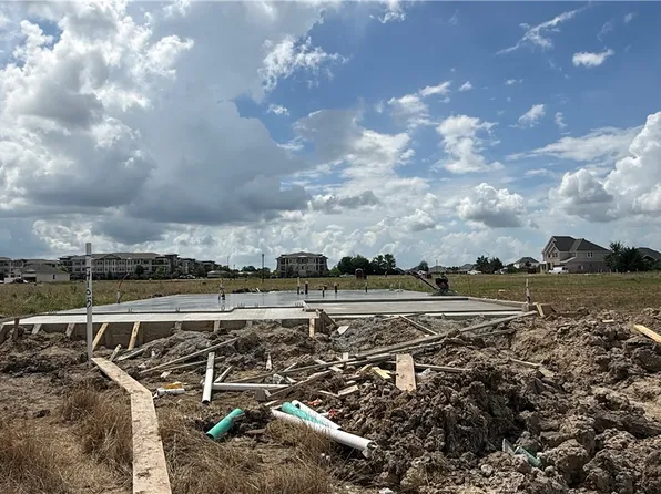 4105 Snapdragon Ln, Bryan, TX 77845
