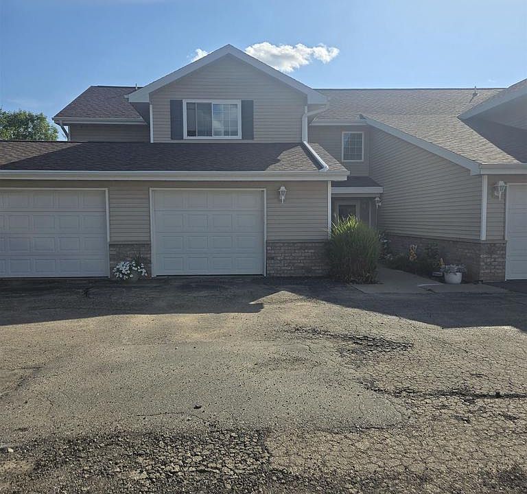 1st image of 7395 WHITESPIRE ROAD Building 13-Unit 1