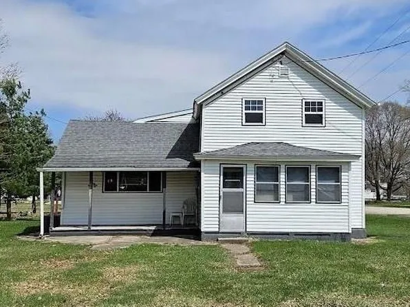 29025 State St, Eldorado, IA 52175