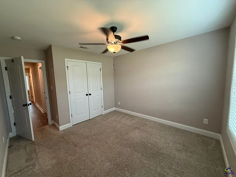 313 Creek Ridge Dr — Photo 21