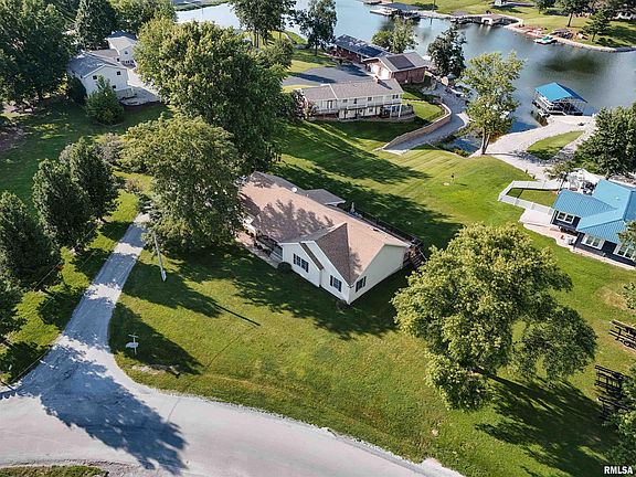 3rd image of 556 Dongola Ct