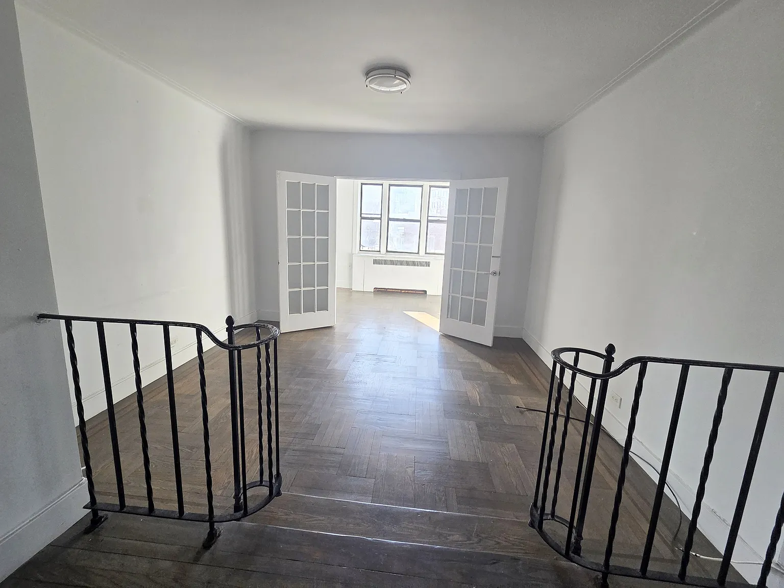 3660 Waldo Avenue — Photo 3