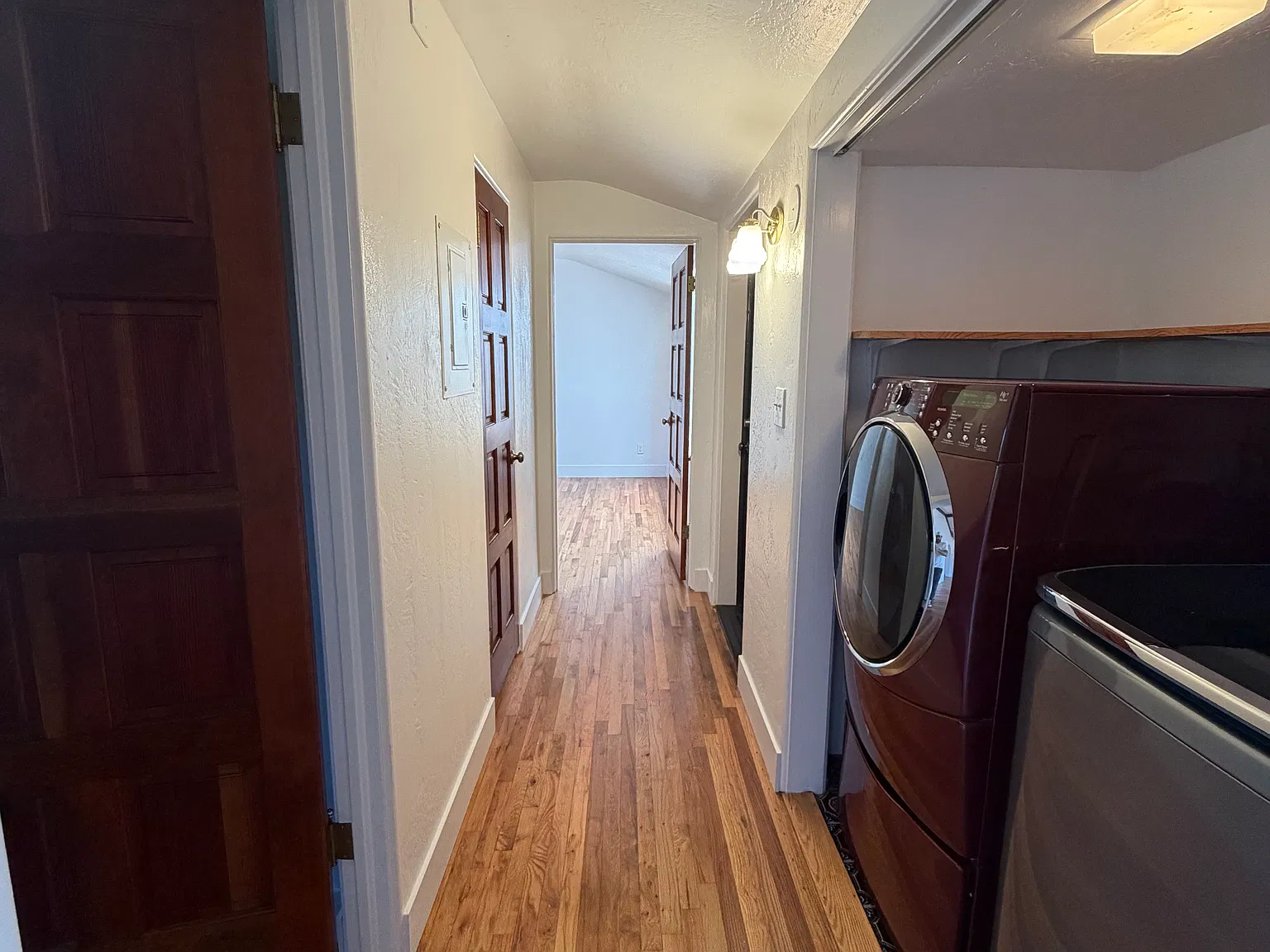 2 bed, $3,850 — Photo 4