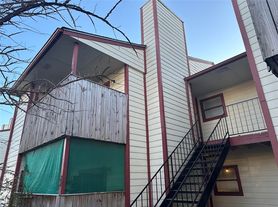 1107 Verde Dr, Bryan, TX