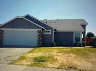 6677 Cunningham Way, Sacramento, CA 95828