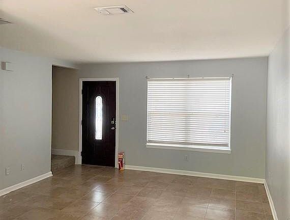 2nd image of 211 Evans St APT D