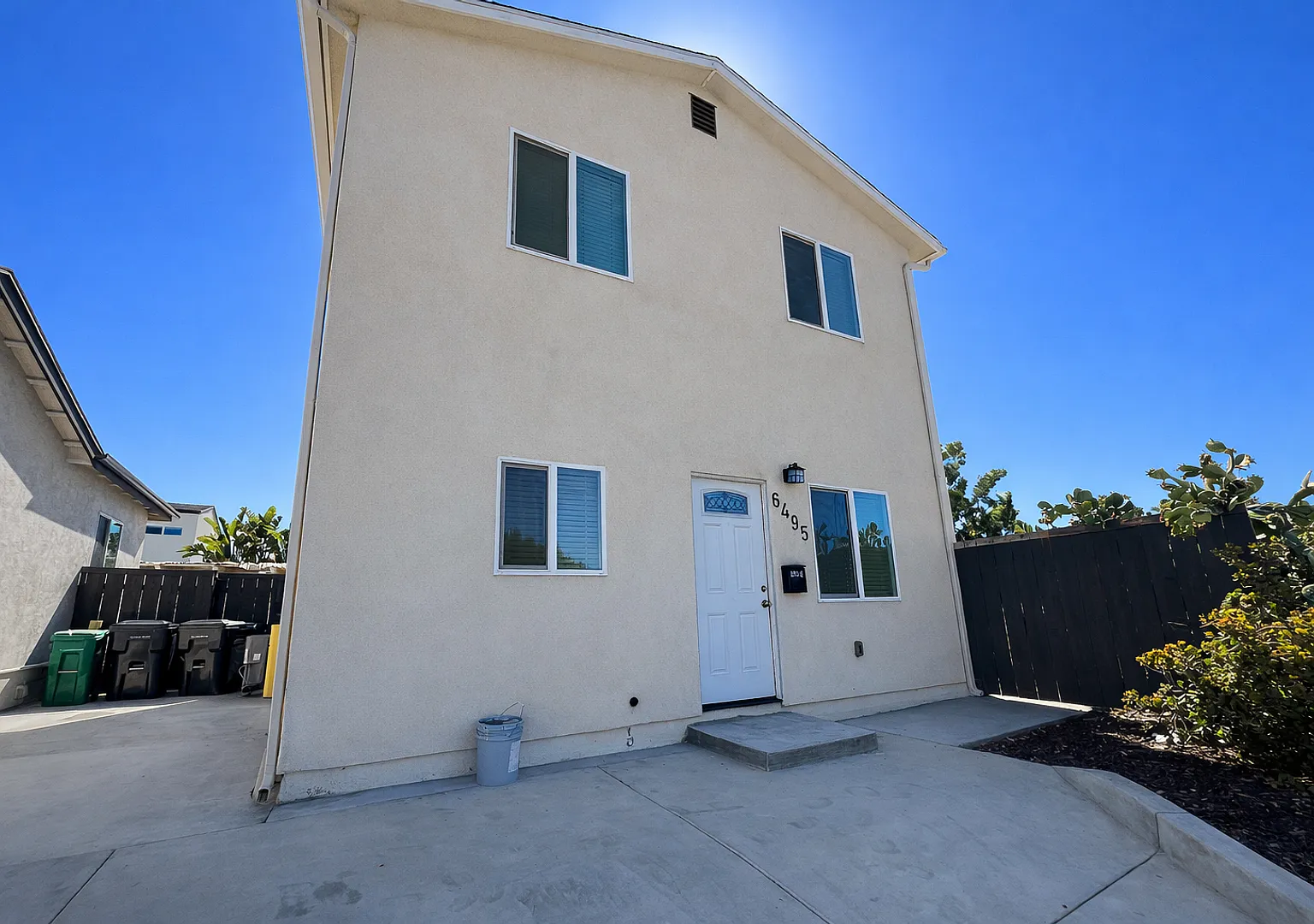 4BD/2BA on Montezuma, Nice Patio! — Photo 1