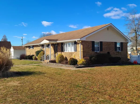 6723 Harewood Park Dr, Middle River, MD 21220