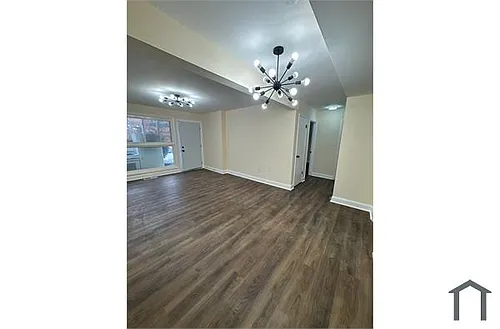 1213 E Northern Pkwy #1221 Photo 1