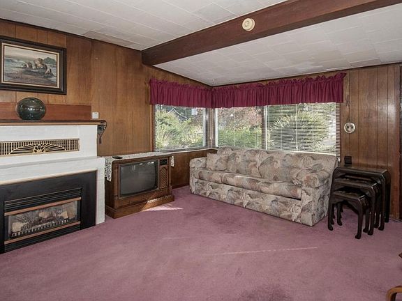 2nd image of 6711 SW Harbor Ave