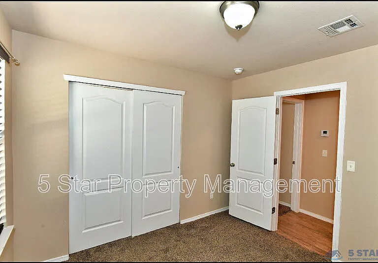 916 Villa Seca Dr — Photo 29