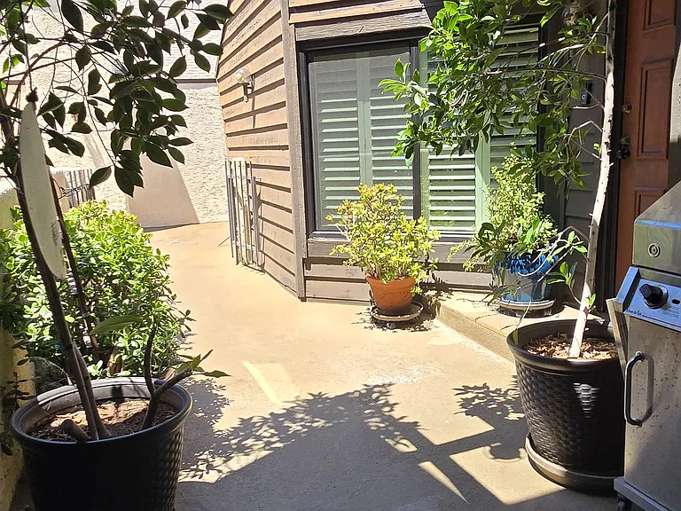 15050 Sherman Way #162 — Photo 30