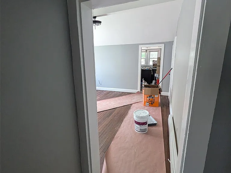 10 Norris St — Photo 9