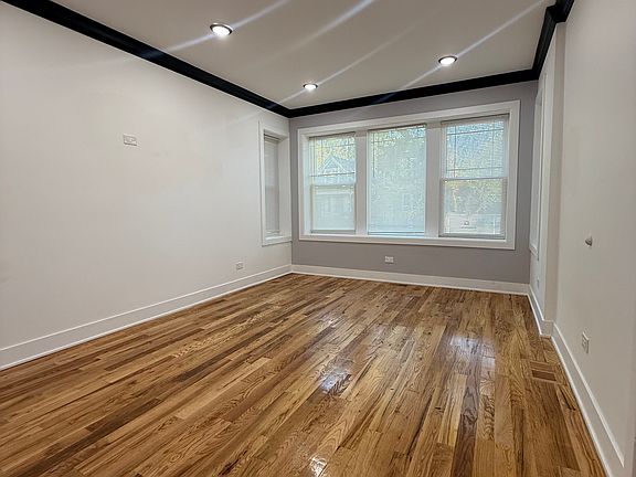 4th image of 6032 S Paulina St #2