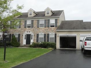 1203 Cobblestone Dr, Quakertown, PA 18951