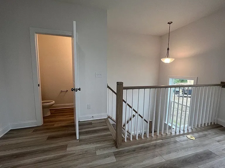 9221 Walnut Hill Rd — Photo 5