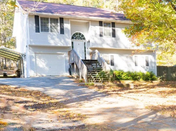 110 Balouse Gilley Dr, Carrollton, GA 30116