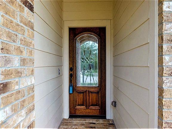 2nd image of 8457 Horsepen Bend Dr