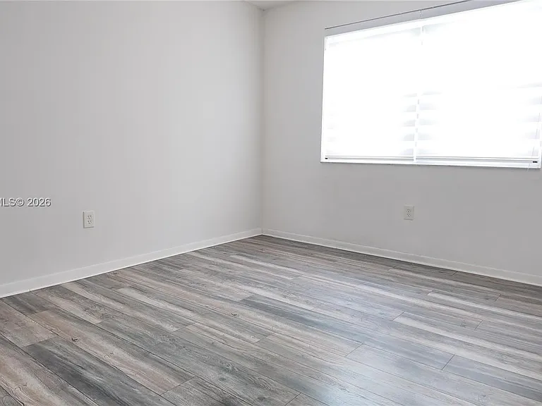 2236 N Cypress Bend Dr #207 — Photo 14