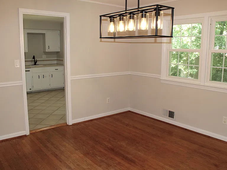 3606 Barkley Dr — Photo 10