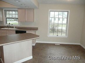 3rd image of 500 Red Bud Ln