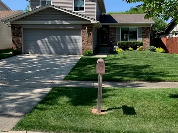 3 Kildeer Ct, Woodridge, IL 60517