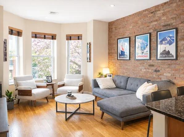 241 Boston St #2, Dorchester, MA 02125